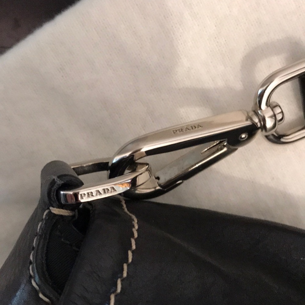 🔴💯🔥PRADA HANDBAG - Picture 8 of 8